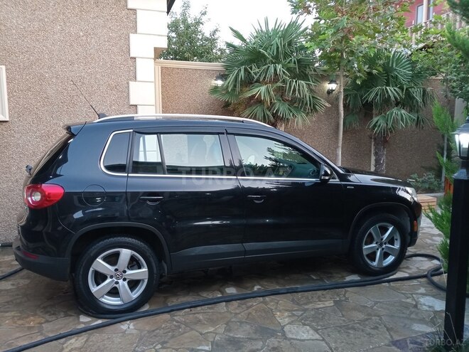 Volkswagen Tiguan 2010, 185,000 km - 2.0 l - Bakı