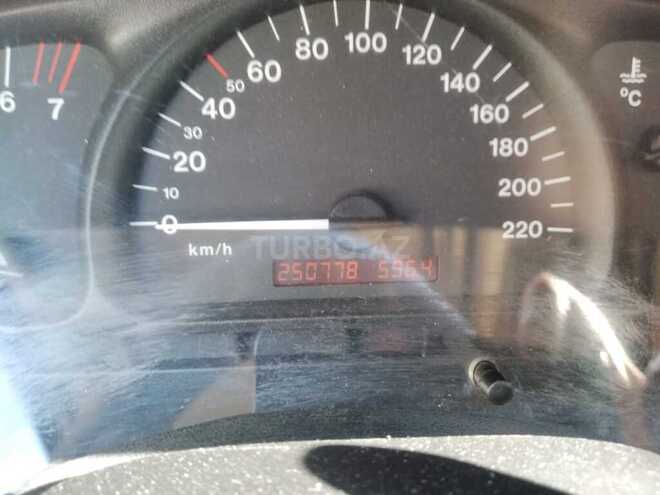 Opel Vectra 2000, 266,000 km - 1.8 л - Bakı
