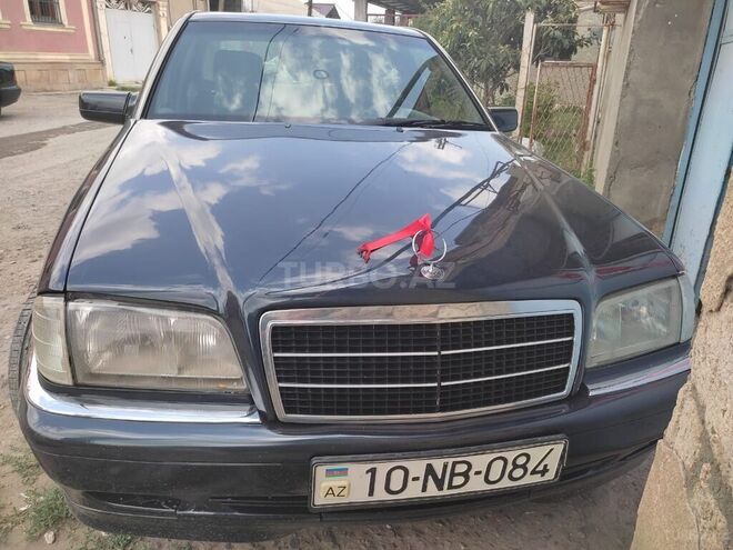 Mercedes C 240 2000, 376,257 km - 2.4 l - Tovuz