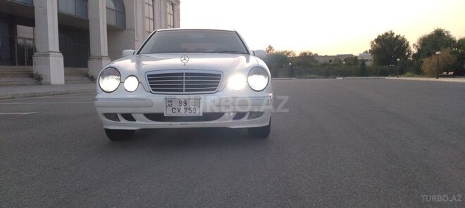 Mercedes E 240 2001, 325,000 km - 2.6 l - Ağdaş