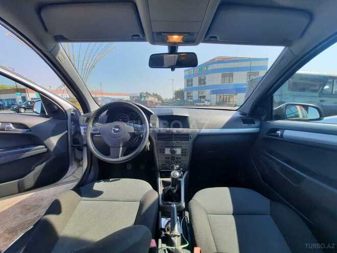 Opel Astra 2005, 156,137 km - 1.4 l - Qusar