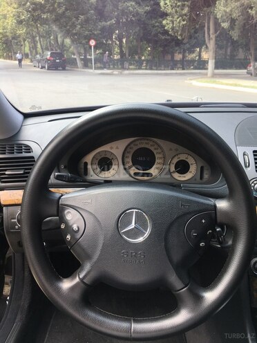 Mercedes E 280 2006, 265,000 km - 3.0 l - Bakı