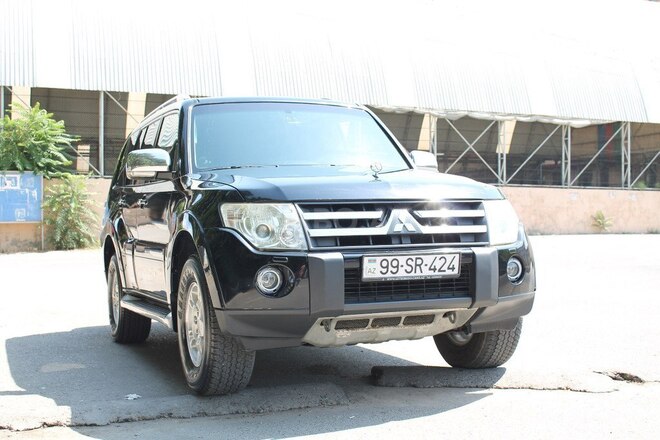 Mitsubishi Pajero 2007, 198,000 km - 3.0 l - Bakı
