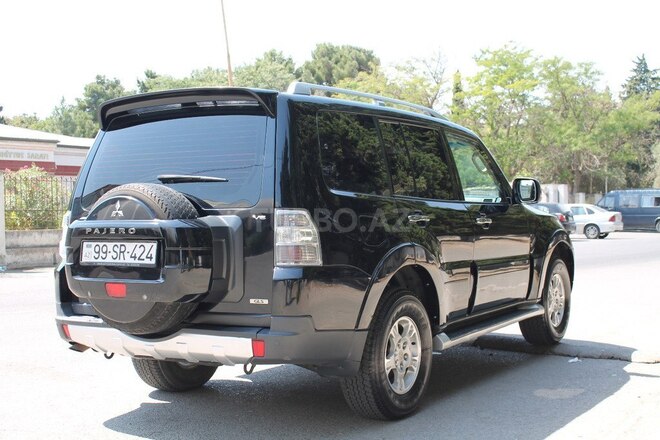 Mitsubishi Pajero 2007, 198,000 km - 3.0 l - Bakı