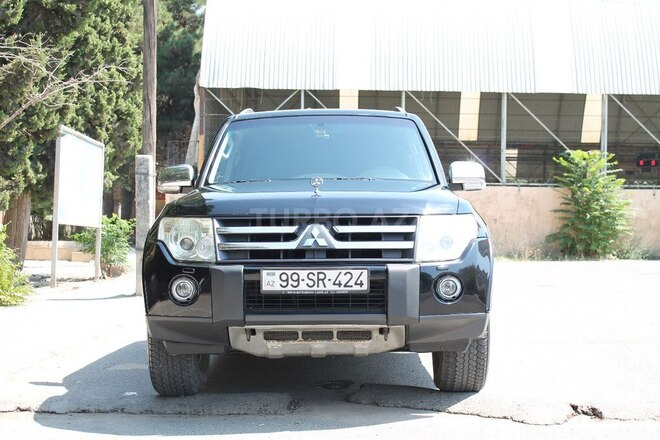 Mitsubishi Pajero 2007, 198,000 km - 3.0 l - Bakı