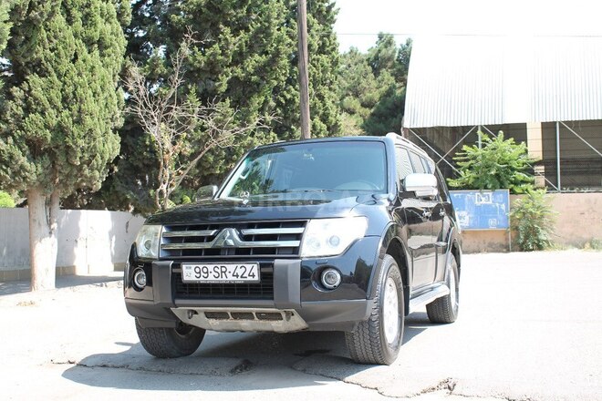 Mitsubishi Pajero 2007, 198,000 km - 3.0 l - Bakı