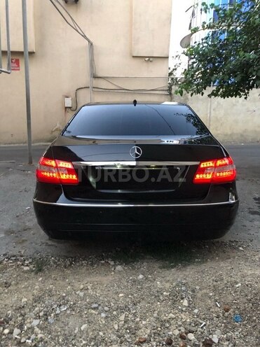 Mercedes E 220 2009, 270,000 km - 2.2 л - Bakı