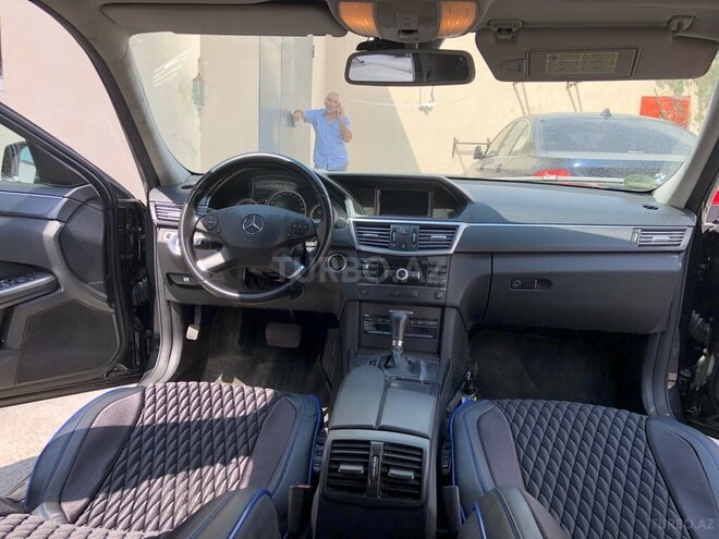 Mercedes E 220 2009, 270,000 km - 2.2 л - Bakı