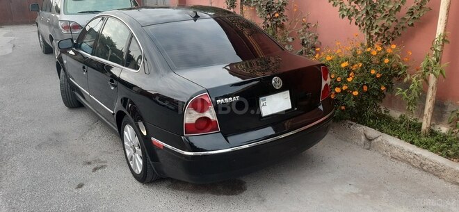 Volkswagen Passat 2003, 252,000 km - 1.8 l - Bakı