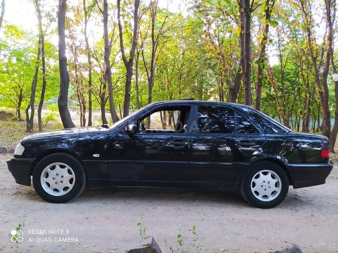 Mercedes C 180 1999, 244,000 km - 1.8 l - Tovuz