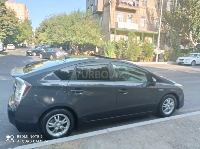 Toyota Prius 2011, 196,340 km - 1.8 л - Bakı