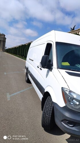 Mercedes Sprinter 518 2017, 175,000 km - 3.0 l - Gəncə