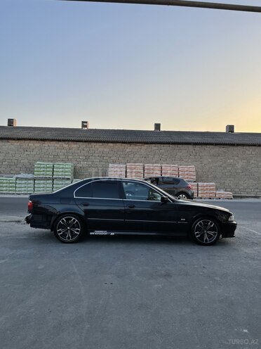 BMW 528 1996, 320,000 km - 2.8 l - Bakı