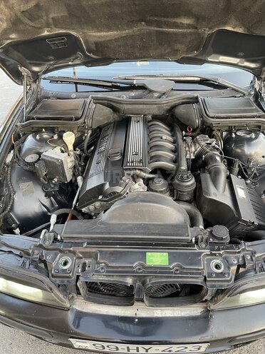 BMW 528 1996, 320,000 km - 2.8 l - Bakı