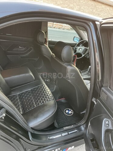 BMW 528 1996, 320,000 km - 2.8 l - Bakı