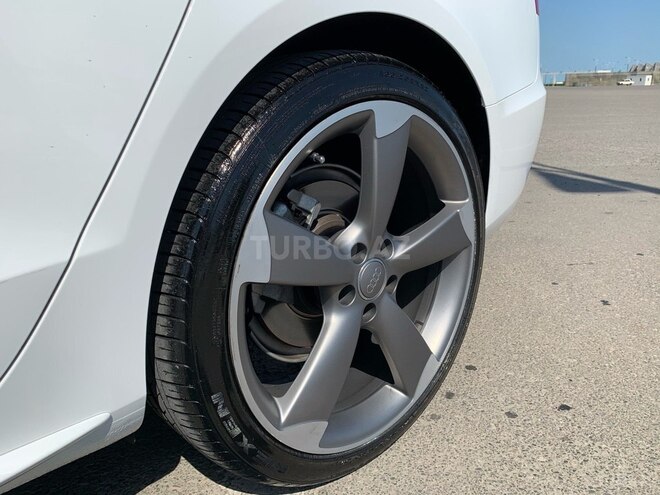 Audi A5 2014, 93,000 km - 2.0 л - Bakı