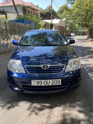 Toyota Corolla 2005, 183,000 km - 1.4 л - Bakı