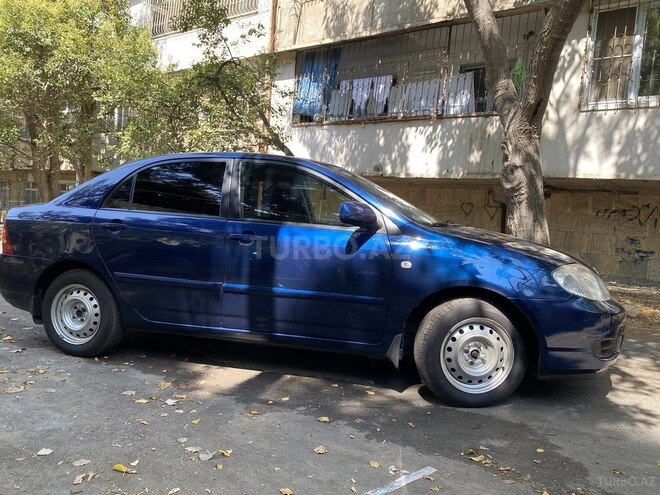 Toyota Corolla 2005, 183,000 km - 1.4 л - Bakı