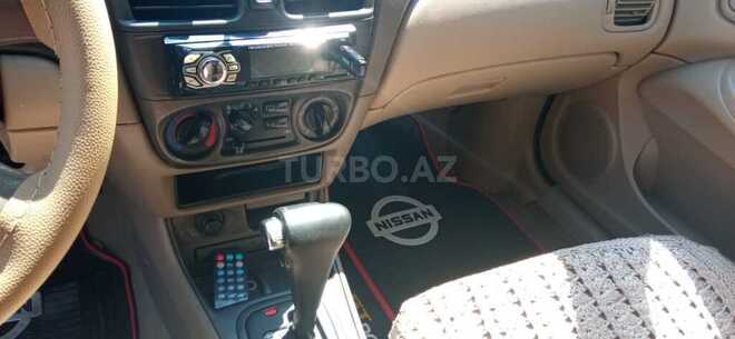 Nissan Sunny 2006, 291,000 km - 1.6 л - Bakı