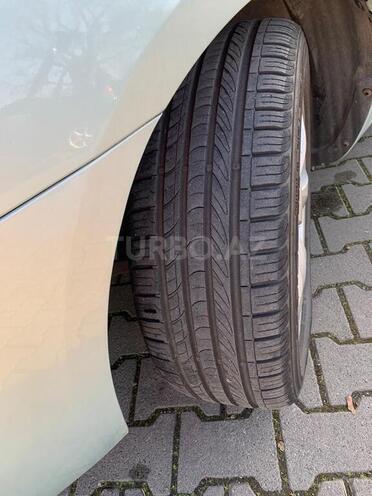 Kia Carens 2007, 194,200 km - 2.0 l - Bakı