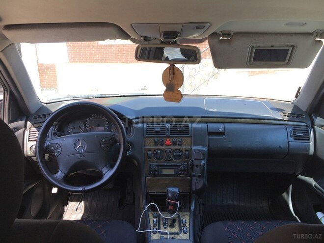 Mercedes E 270 1999, 412,000 km - 2.7 л - Bakı