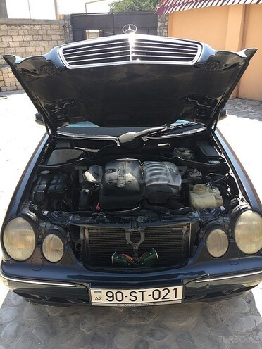 Mercedes E 270 1999, 412,000 km - 2.7 л - Bakı