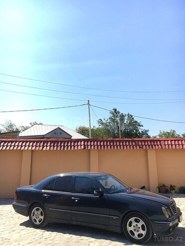 Mercedes E 270 1999, 412,000 km - 2.7 л - Bakı