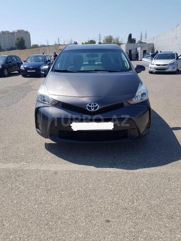 Toyota Prius V 2015, 170,590 km - 1.8 l - Bakı