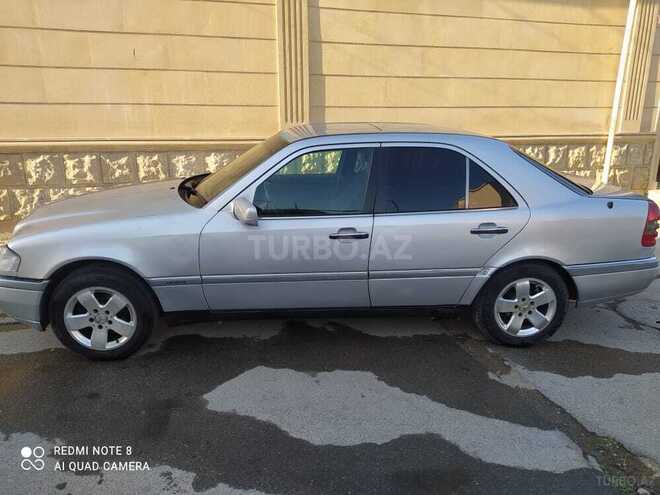 Mercedes C 180 1995, 300,000 km - 1.8 л - Bakı
