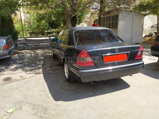 Mercedes C 220 1995, 530,326 km - 2.2 l - Bakı