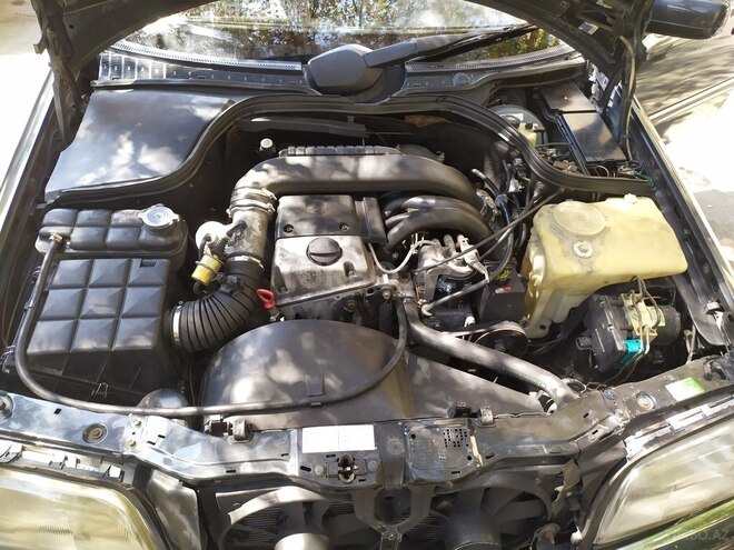 Mercedes C 220 1995, 530,326 km - 2.2 l - Bakı