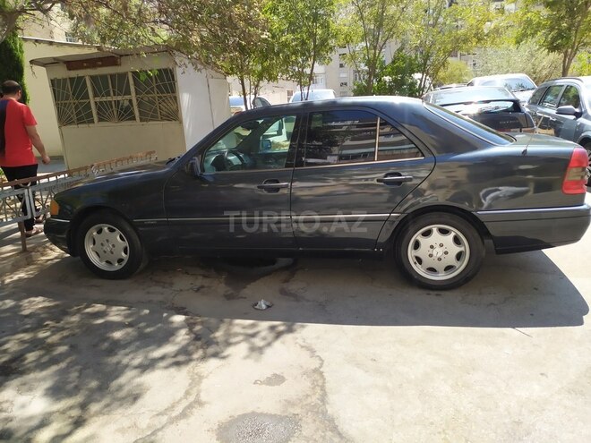 Mercedes C 220 1995, 530,326 km - 2.2 l - Bakı