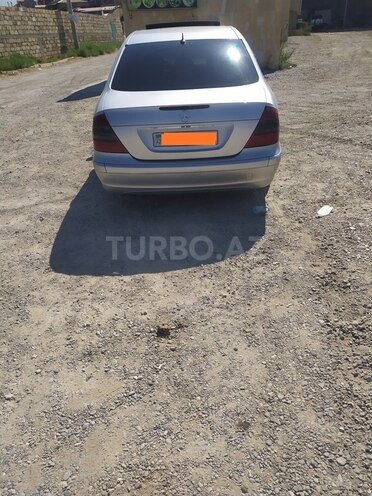 Mercedes C 220 2002, 357,000 km - 2.2 l - Bakı