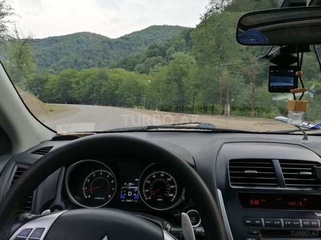 Mitsubishi Outlander Sport 2011, 174,500 km - 2.0 l - Bakı