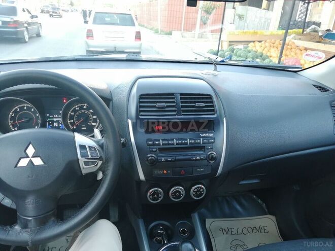 Mitsubishi Outlander Sport 2011, 174,500 km - 2.0 l - Bakı