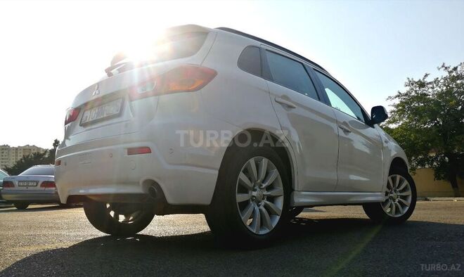 Mitsubishi Outlander Sport 2011, 174,500 km - 2.0 l - Bakı