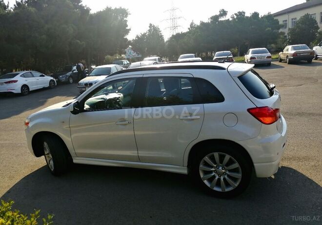 Mitsubishi Outlander Sport 2011, 174,500 km - 2.0 l - Bakı