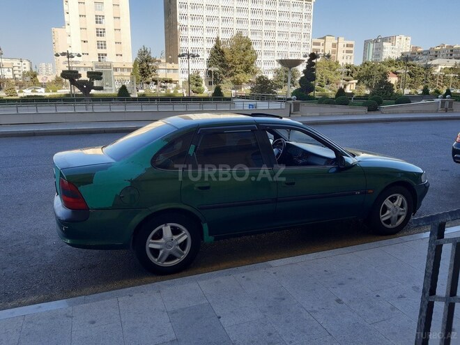Opel Vectra 1997, 369,000 km - 1.8 l - Bakı