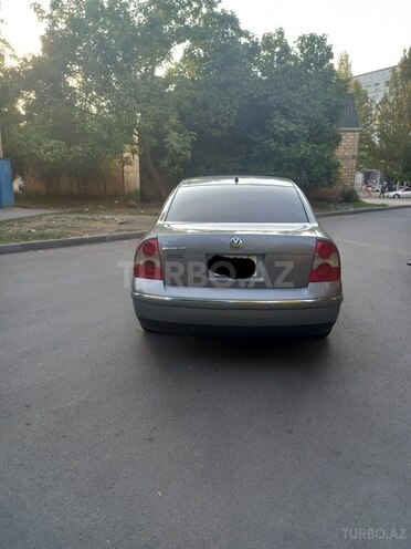 Volkswagen Passat 2003, 250,000 km - 1.8 l - Mingəçevir