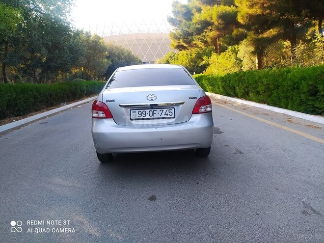 Toyota Yaris 2007, 200,000 km - 1.3 l - Bakı