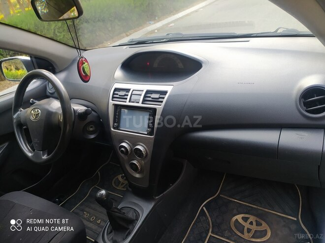 Toyota Yaris 2007, 200,000 km - 1.3 l - Bakı