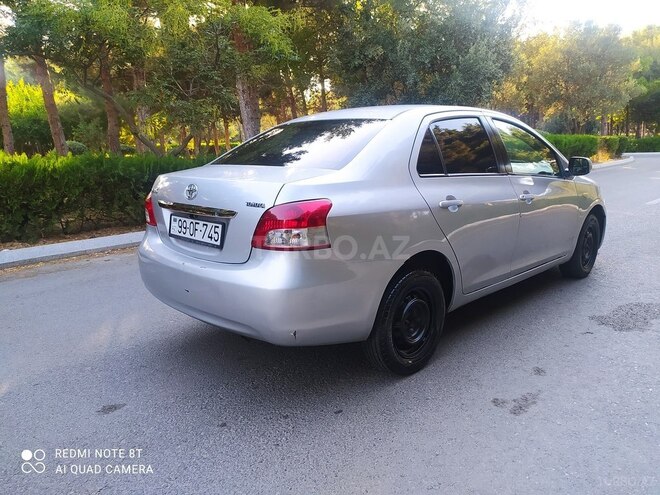 Toyota Yaris 2007, 200,000 km - 1.3 l - Bakı