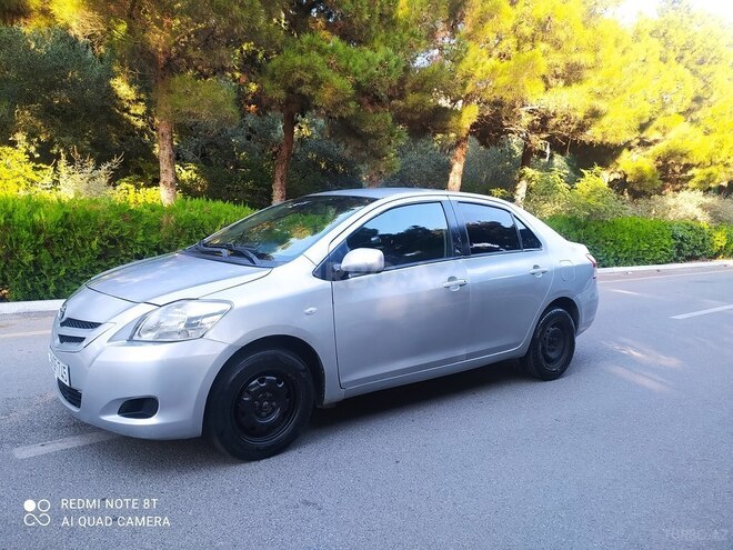Toyota Yaris 2007, 200,000 km - 1.3 l - Bakı