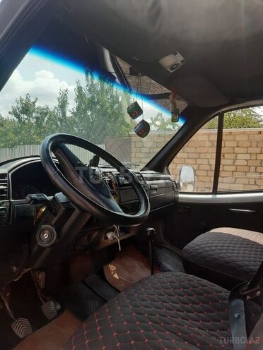 GAZ Sobol 2005, 150,000 km - 2.5 l - Quba