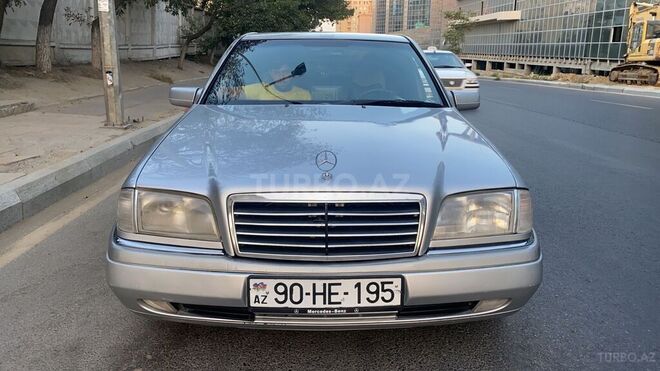 Mercedes C 200 1994, 262,600 km - 2.0 l - Sumqayıt