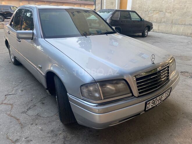 Mercedes C 200 1994, 262,600 km - 2.0 l - Sumqayıt