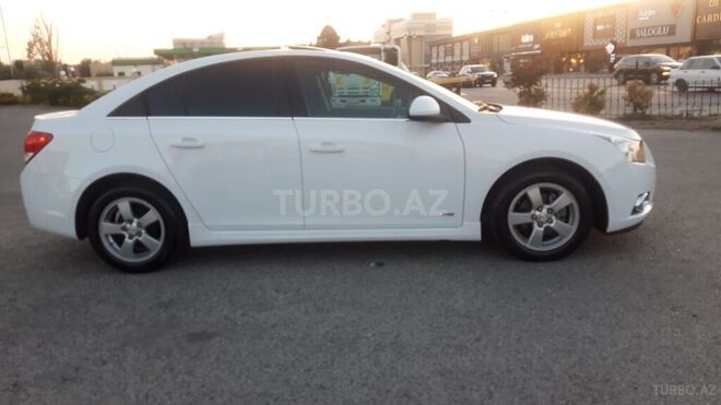 Chevrolet Cruze 2015, 133,000 km - 1.4 l - Sumqayıt