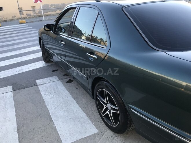 Mercedes E 220 1999, 674,000 km - 2.2 l - Bakı