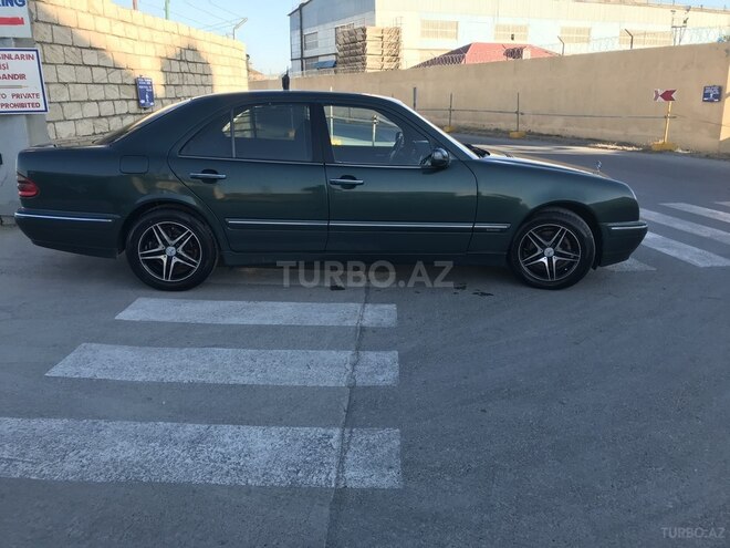 Mercedes E 220 1999, 674,000 km - 2.2 l - Bakı