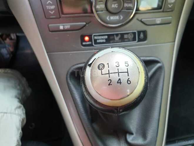 Toyota Auris 2010, 191,000 km - 1.4 l - Xırdalan